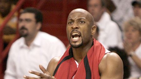 Numărul 33 nu va mai exista la Miami Heat