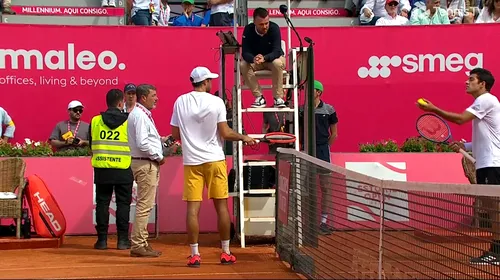 Fază nemaivăzută la turneul ATP de la Estoril! Ce a putut decide arbitrul după ce un spectator a strigat „aut” în timpul punctului: lucrurile au luat-o razna pe teren. VIDEO