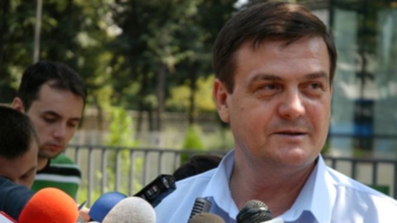 Condescu: "E criză mare și unii vor să fure 1 milion de euro!"