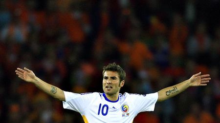 10** pentru România