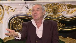 Gigi Becali râde de Dinamo și CSA Steaua, după ce a aflat că derby-ul din Liga 2 se poate juca pe Arena Națională: „Armata formată din ostași neinstruți! Se umple peluza lui Dinamo, atât!”. Câți suporteri crede că vor fi la meci
