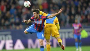 Breeveld și Rusescu sunt OUT pentru jocul cu Petrolul. Planul lui Gâlcă pentru înlocuirea lor. Iancu a plătit la Mediaș pentru aroganța lui