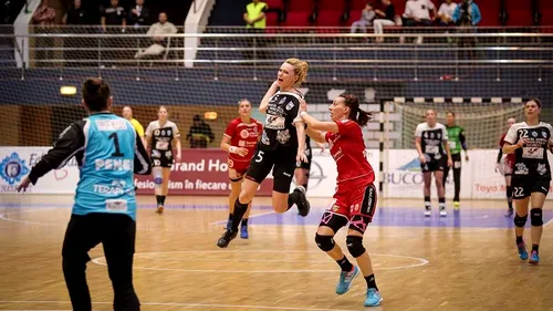 CSM București este vechea și noua campioană a României la handbal feminin. Titlul a fost cucerit înaintea ultimei partide din Liga Națională cu HCM Baia Mare