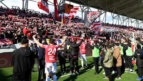 Dinamo a scumpit biletele pentru meciurile din play-off-ul Ligii 2! Fanii ”câinilor” trebuie să scoată mai mult din buzunar pentru accesul pe ”Arcul de Triumf”