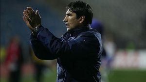 Tactica lui Piți din afara terenului!** De ce vrea să-i "stoarcă" de bani pe Becali și Mititelu