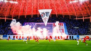Galeria Universității Craiova uită de războiul cu Mihai Rotaru și revine pe „Ion Oblemenco” la derby-ul Băniei cu FCU Craiova: „Împotriva impostorilor care au făcut cel mai mare rău Științei!”