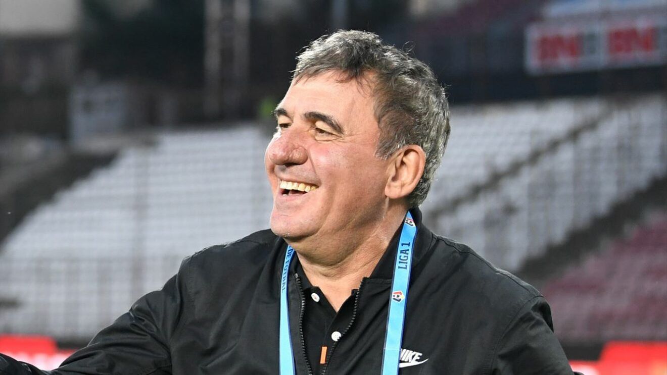 Reacția total neaşteptată a lui Gică Hagi despre prețul cu care s-a vândut tricoul său din meciul Generației de Aur!