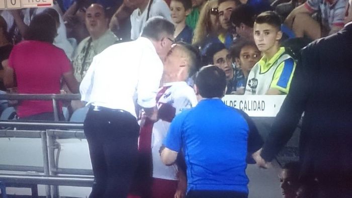 VIDEO | Scene incredibile petrecute în Spania: au fost la un pas de bătaie! Un incident similar s-a petrecut și în Liga 1