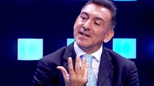 Ilie Dumitrescu, analiză în stilul caracteristic despre meciul lui Dan Petrescu! Deși nu mai vorbește cu fostul său coleg din Generația de Aur, Mister face o declarație care poate duce la împăcare: „E doar o chestiune de timp”