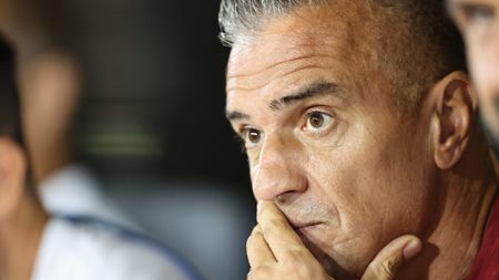 OUT de la Rapid! A semnat în vară, dar Pancu s-a convins imediat și e gata să-i spună ”adio”