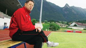 CUTREMURĂ‚TOR!** Dinu: "Poate nu mă veți mai vedea!"