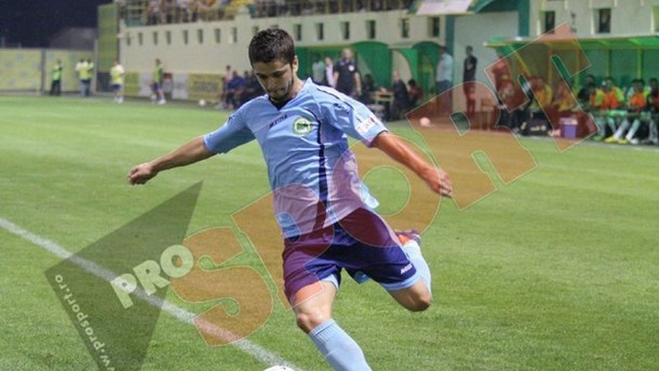 Diniță, dezamăgit de înfrângere: "Scorul nu reflectă jocul din teren!** Suntem foarte mici și asta se vede"