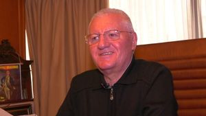 Dumitru Dragomir, răspuns dur pentru Ladislau Boloni: „A vrut să fie ironic, dar el e un tip care este foarte lipsit de umor!”. Critici pentru pretențiile antrenorului în negocierile cu FRF: „A pus niște condiții iresponsabile!” | VIDEO EXCLUSIV ProSport Live