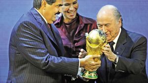 Afacerea Qatar 2022!** "France Football" dezvăluie o întâlnire secretă de la Palatul ElysÃ©e