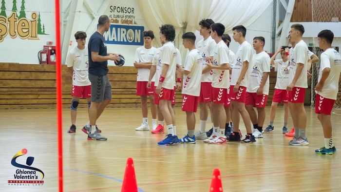 Valentin Ghionea, unul dintre handbaliștii de top de la Dinamo, pe urmele lui Gică Hagi! „Este un proiect de suflet" | SPECIAL