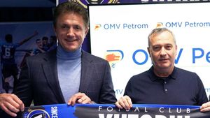 Gică Popescu a anunțat ce se întâmplă cu Mircea Rednic dacă Viitorul ratează play-off-ul: „Planul B este acesta”