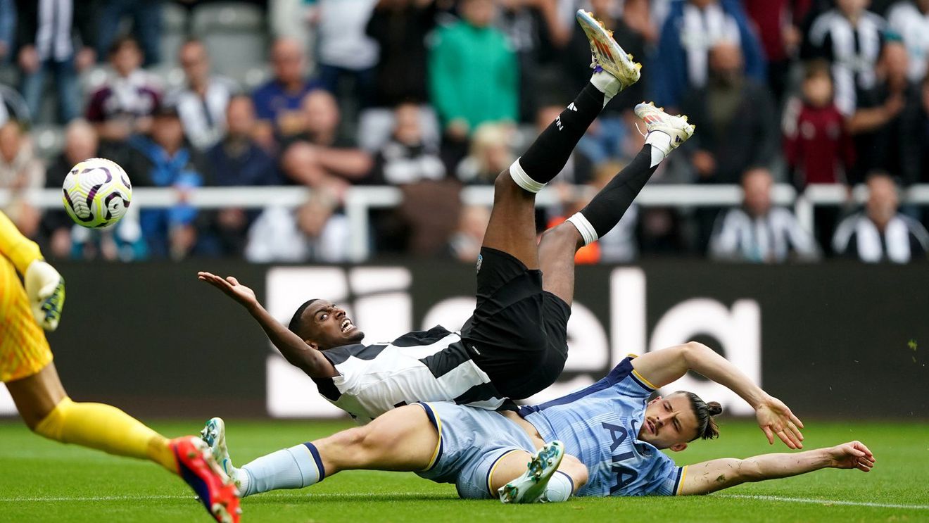 Comentatorii englezi au reacționat efervescent după ce au văzut ce a făcut Radu Drăguşin în Newcastle – Tottenham