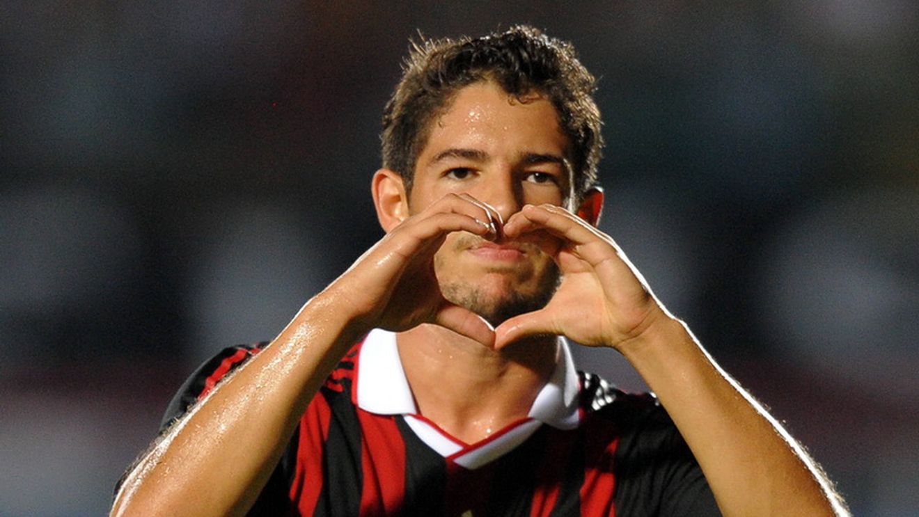 Alexandre Pato, revenire de senzație în Europa. Manchester United și încă două forțe ale fotbalului european vor să-l transfere
