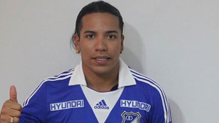 Dayro a fost astăzi prezentat oficial la noua sa echipă! Va fi coleg cu Zapata