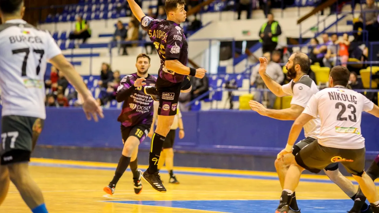 DEZBATERE | 74% din cluburile Ligilor Naționale de handbal votează pentru înghețarea sezonului 2019-2020, chiar de acum. ProSport a stat de vorbă cu reprezentanții celor 27 de echipe de la feminin și masculin