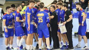 Fiul legendei de la Steaua pune stop carierei la microfon cu 500 de partide comentate la TV și se vede deja președinte de federație! „Stăteam două ore să pregătesc un meci”