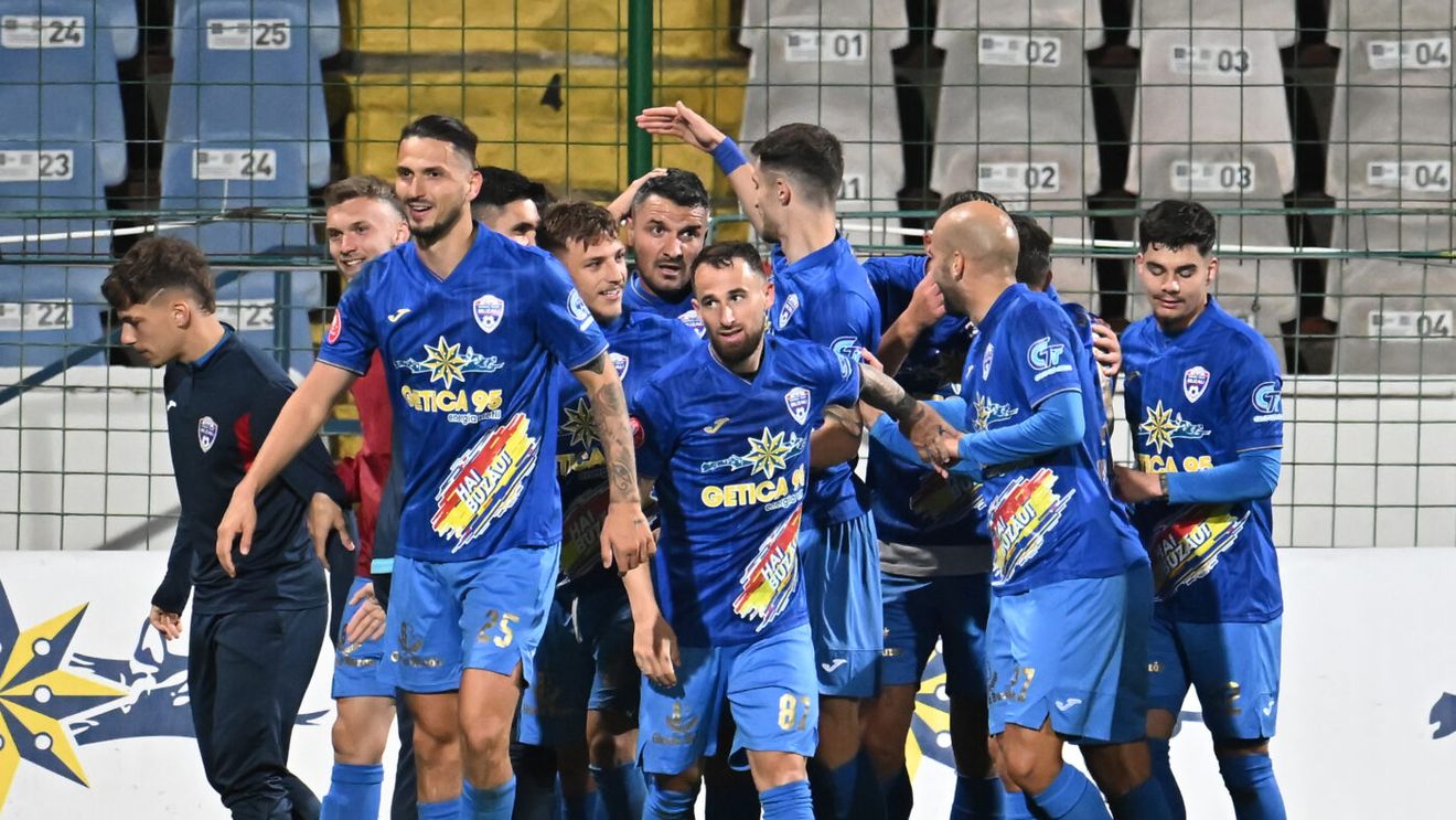 Reacție şocantă a antrenorului din Superliga! A rupt tăcerea despre situația critică a echipei: „Dacă facem noi două episoade, Las Fierbinți va avea probleme, facem audiență mai mare! Gata cu gunoiul sub preş"