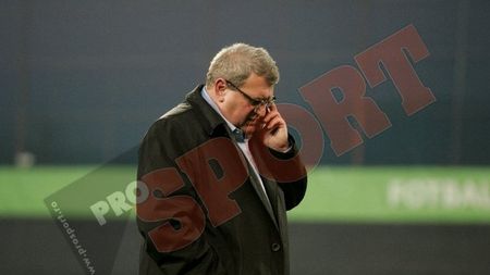 "Suntem obligați să batem** la Brașov!"