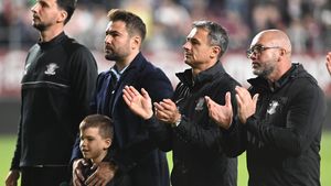 A fost în stafful lui Adrian Mutu la ultimele cinci echipe conduse de ”Briliant” și acum îi ia locul lui Dan Alexa la CS Tunari. EXCLUSIV