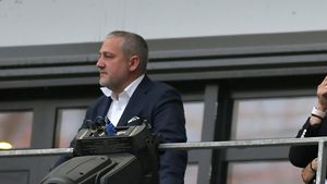 Mihai Rotaru, vacanță de milionar! Când alții aleg să se bronzeze la soare și să spargă mii de euro pe șampanii, finanțatorul Universității Craiova preferă destinații istorice! | EXCLUSIV