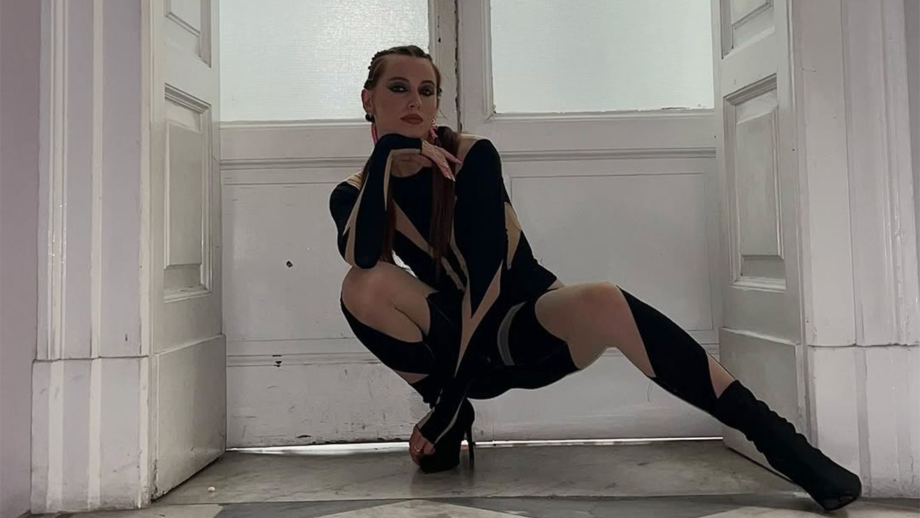 Casanova din lumea celor bogați a lovit din nou. S-a cuplat cu o influenceriță care pozează fără rețineri