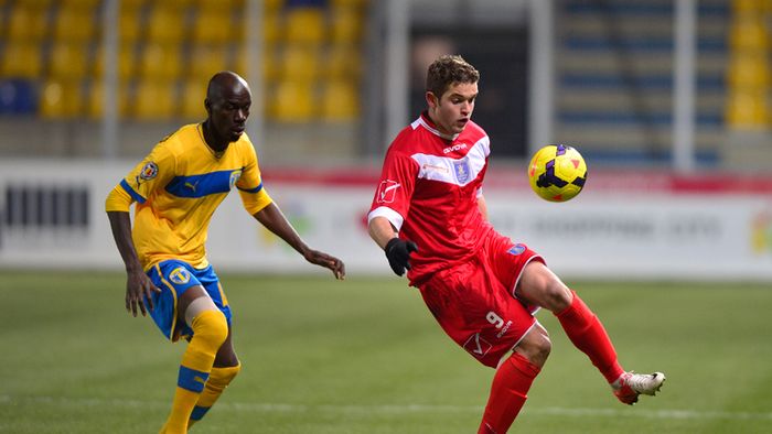 Dinamo nu are nicio șansă să îl ia pe Sergiu Buș cu oferta asta! Ce salariu îi oferă "câinii" atacantului Coronei