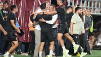 Neașteptat! Ce au făcut oamenii din staff-ul lui Dinamo imediat după finalul meciului din Giulești, când jucătorii încă sărbătoreau
