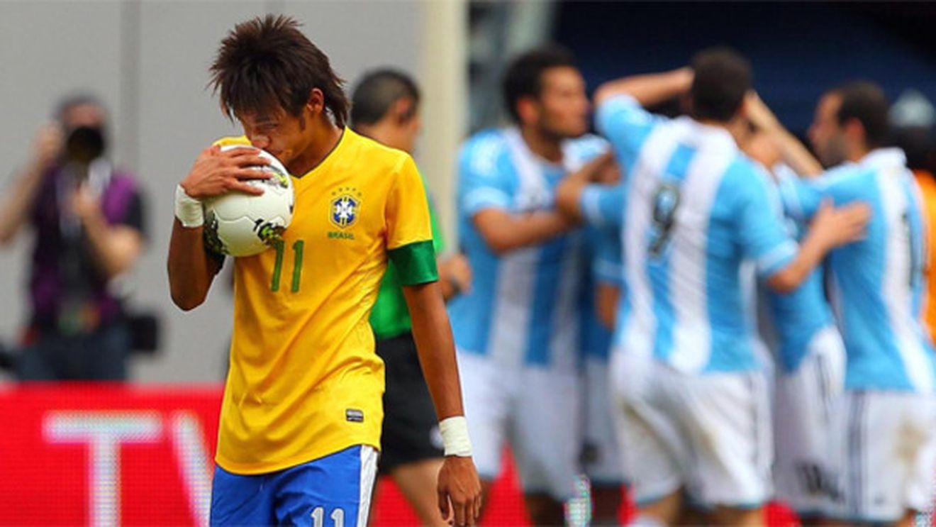 Neymar nu va uita ușor umilința asta:** "Messi e cel mai bun din lume!" Cum l-a lăsat cu ochii-n soare argentinianul