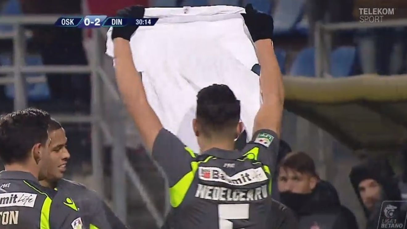 Ionuț Nedelcearu a ținut să-i enerveze pe fanii maghiari ai lui Sepsi. FOTO | Tricoul arătat de fundaș, după ce a marcat pentru 2-0