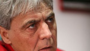 Cîrțu se apără în fața acuzațiilor de blat:** "Dacă Maicon a dat de lângă Rațiu, eu ce să-i mai zic lui Tănase?"