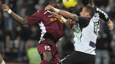 "Șepcile roșii" vor CFR-ul în semifinale. "Așteptăm o revanșă cât mai repede posibil". Ultimul derby din Cupă a fost un thriller cu 21 de penalty-uri