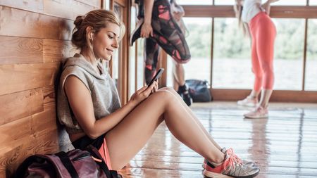 ADVERTORIAL | TOP 3 cele mai bune aplicații pentru sportivi