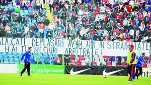 Condiția păcii fani - Steaua:** "Să plece Argăseală!"