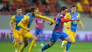 Bilete cu prețuri cuprinse între 10 și 100 de lei la meciul Steaua - Petrolul Ploiești