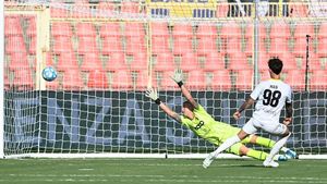 Dennis Man i-a impresionat pe italieni: „A fost în formă maximă!”. Ce au remarcat jurnaliștii din Peninsulă