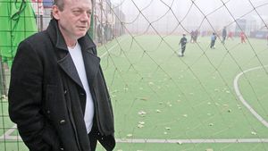 "Jucam și cu piciorul rupt dacă Universitatea era în situația asta"