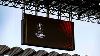 Anunț bombă cu privire la licențele de Europa pentru Oțelul și Corvinul! FRF a luat decizia: unul dintre cele două cluburi poate juca în preliminarii, celălalt e la mâna UEFA!