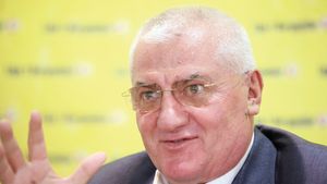 Dumitru Dragomir: "Le văd pe CFR Cluj și Steaua în primăvara europeană!"