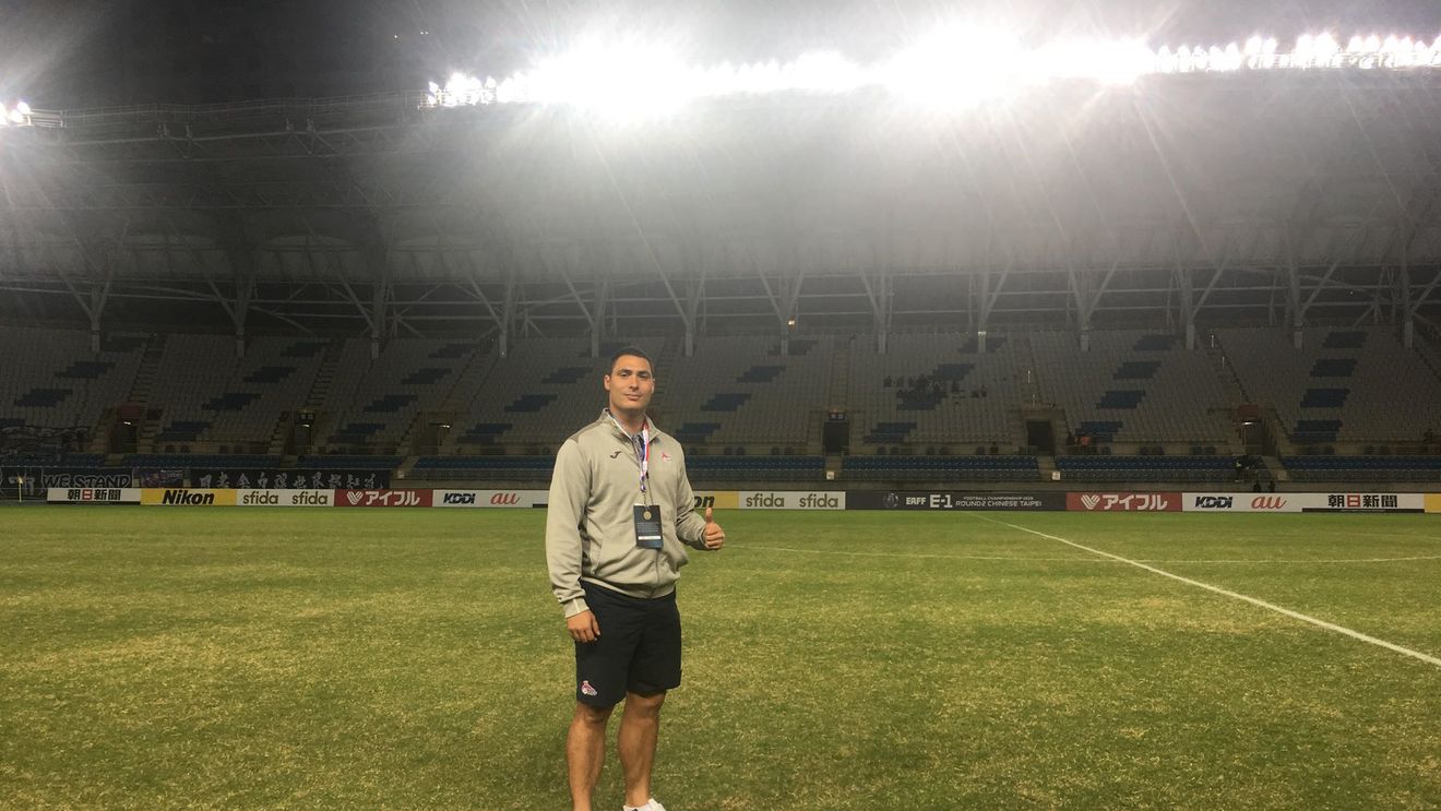 EXCLUSIV | Viața românului care a dat liniștea de acasă pe o experiență în Mongolia. "Am prins și -40 de grade Celsius". S-a dus să-i învețe fotbal, dar s-a lovit de mentalitatea zonei: "Dacă faci asta, ești considerat un om slab". Experiențele lui Dragoș Plopeanu, la 6.000 de km de România 