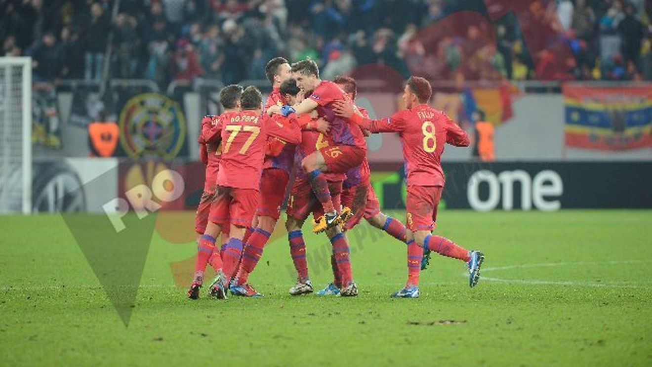 Cât de mult îi doare înfrângerea!** Jucătorii lui Ajax au plecat NĂ‚UCIȚI de la București și au uitat de fair-play: "Noroc chior!" Execuția pe care nu o pot înțelege: