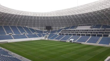Doar unul din cinci români regretă că nu mai merge pe stadioane, conform unui sondaj pe timp de pandemie. Câți dintre noi ne-am refugiat în console și jocuri online
