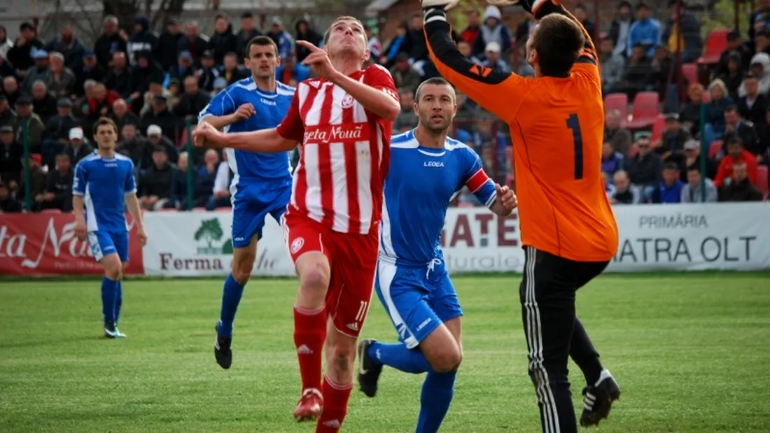 CSM Slatina - FC Piatra Olt,** amical pe 