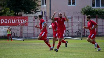 CSC Șelimbăr țintește prima victorie în Liga 2, după un start deloc convingător, contra CS Dinamo. Eugen Beza e însă prudent: ”O echipă interesantă, ne pune în gardă!”