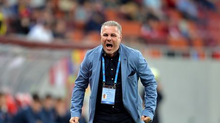Astra a intrat în "luna cadourilor":) Șumudică, supărat foc și pară după ce a pierdut la scor de neprezentare și le promite vicecampionilor: „Fac orice să nu ia FCSB campionatul"