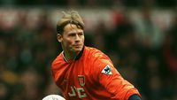 Tragedie! Alex Manninger, fostul portar al lui Arsenal, a murit la 48 de ani într-un accident rutier